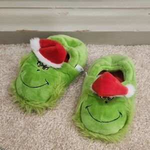 Peter Alexander Baby Grinch Holiday Slippers with Santa Hats Size 18 - 24 Months
